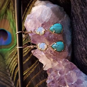 Turquoise & Moonstone Teardrop Shape Dangle Earrings Gold Tone Fish Hook Wire